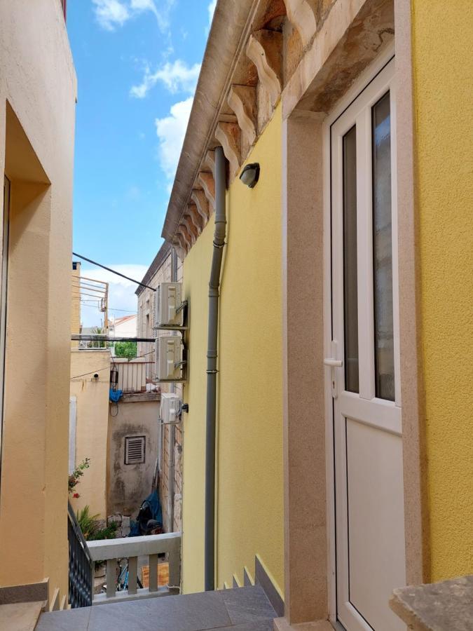 Apartmani Antonia Racisce Exterior photo